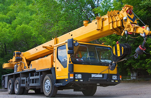 location camion grue sainte maxime, location camion grue saint tropez, location camion grue var 83